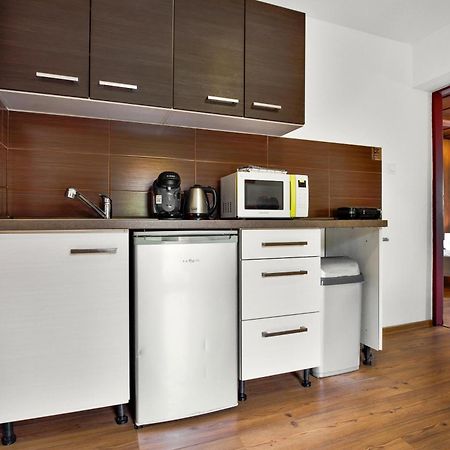 Apartman Ruzak Ruzova Luaran gambar