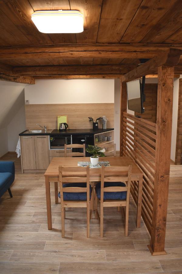 Apartman Ruzak Ruzova Luaran gambar