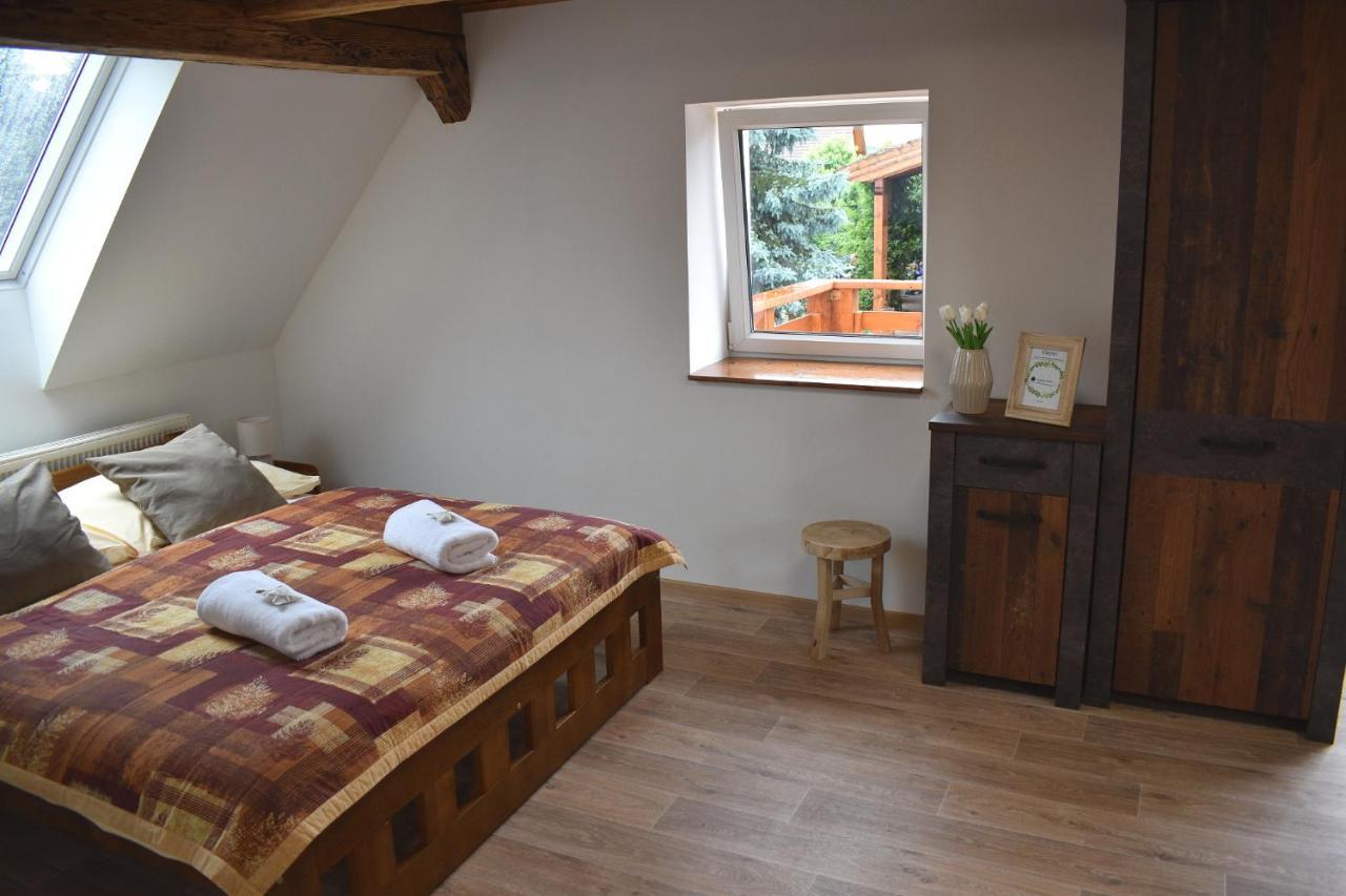 Apartman Ruzak Ruzova Luaran gambar