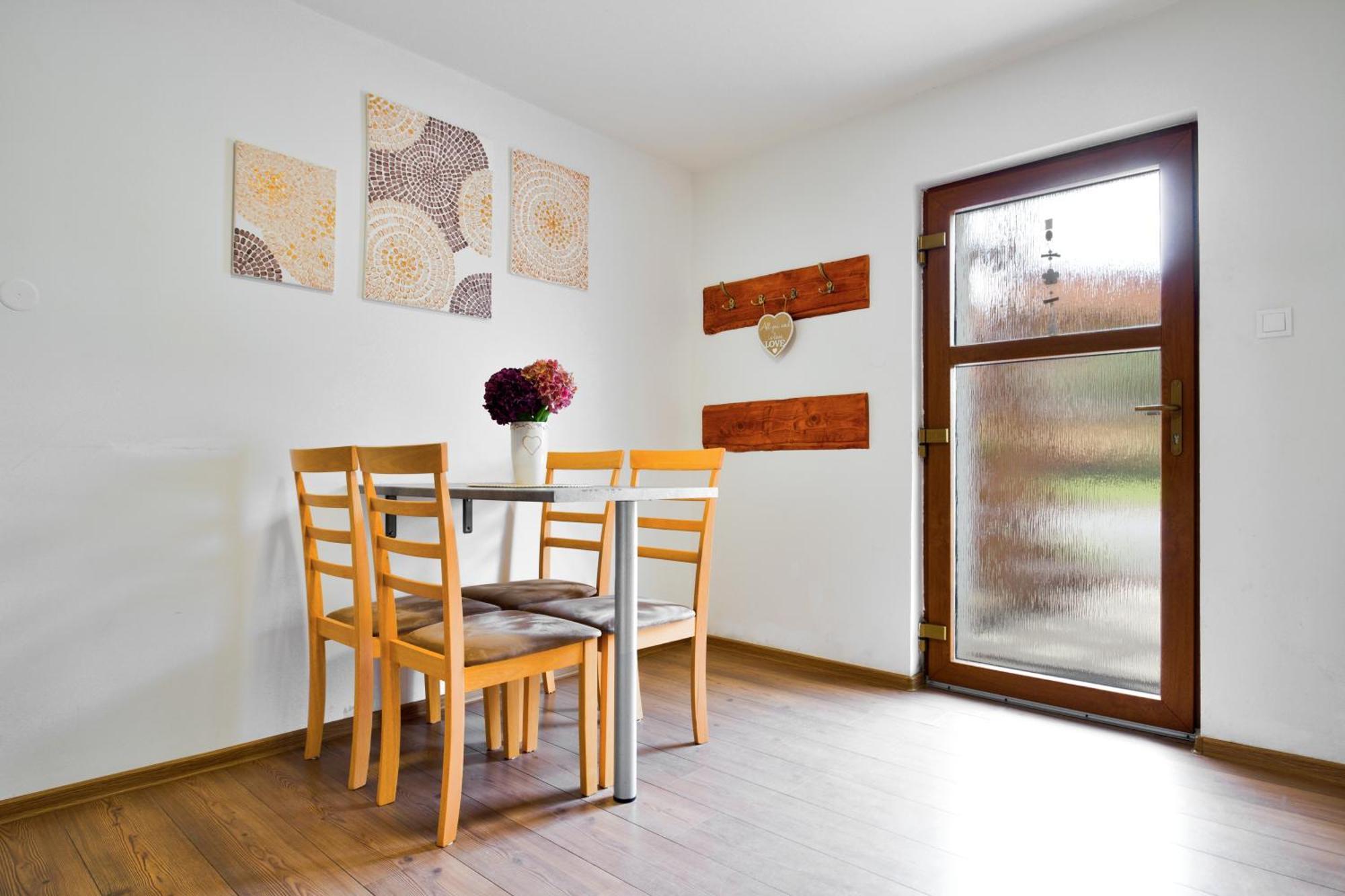 Apartman Ruzak Ruzova Luaran gambar