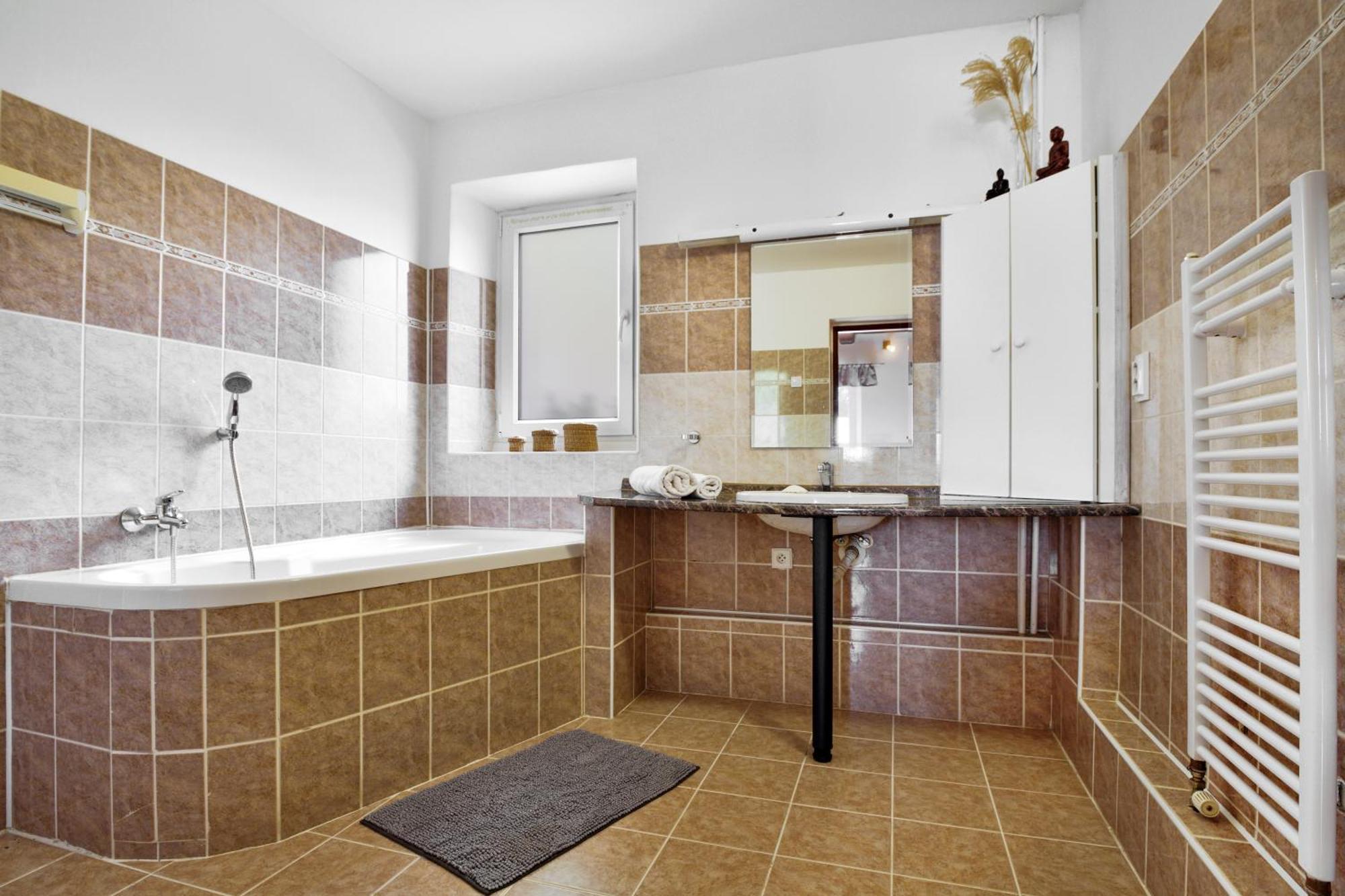 Apartman Ruzak Ruzova Luaran gambar