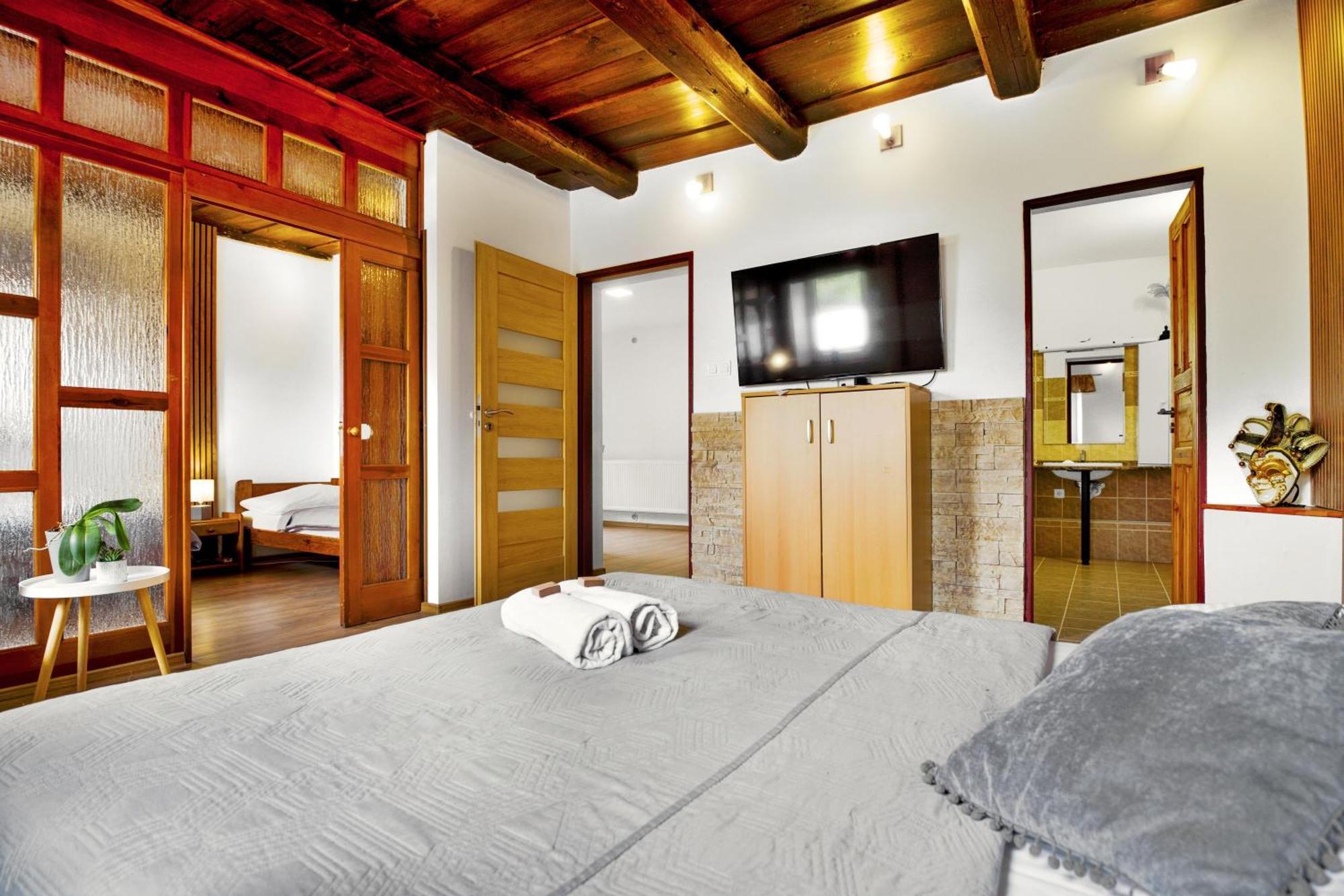 Apartman Ruzak Ruzova Luaran gambar